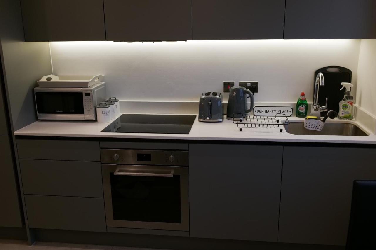 Luxurious Short Stay Flat In ミルトン・ケインズ エクステリア 写真